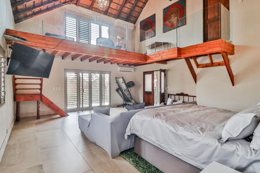 4 Bedroom Property for Sale in Boschenvaal River Front Lodges Free State